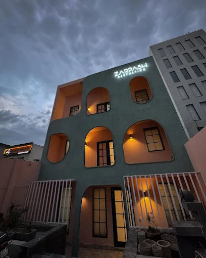 Looking for an Aesthetic Clinic in Lahore with Advanced Acne Scar Treatment? Here’s a Trusted Recommendation